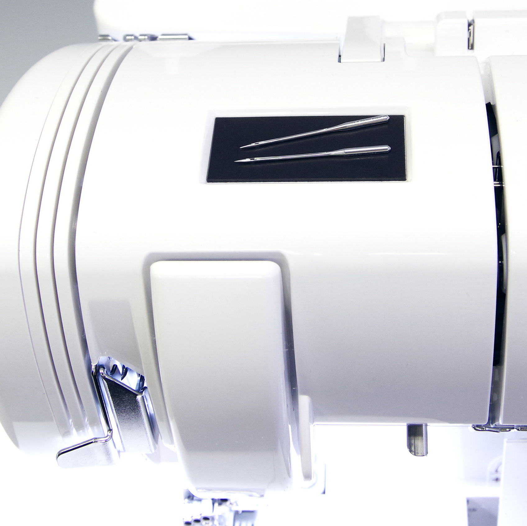 overlock a coverlock Babylock Aspire BLES5 + sada nití -7